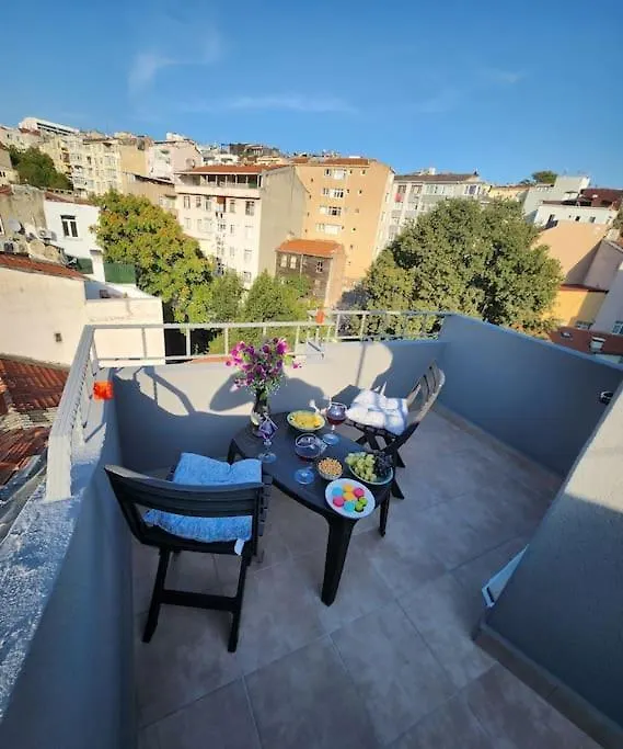 Taksim Private Terrace Close To Antique Store Galata Port Cihangir 伊斯坦布尔 公寓