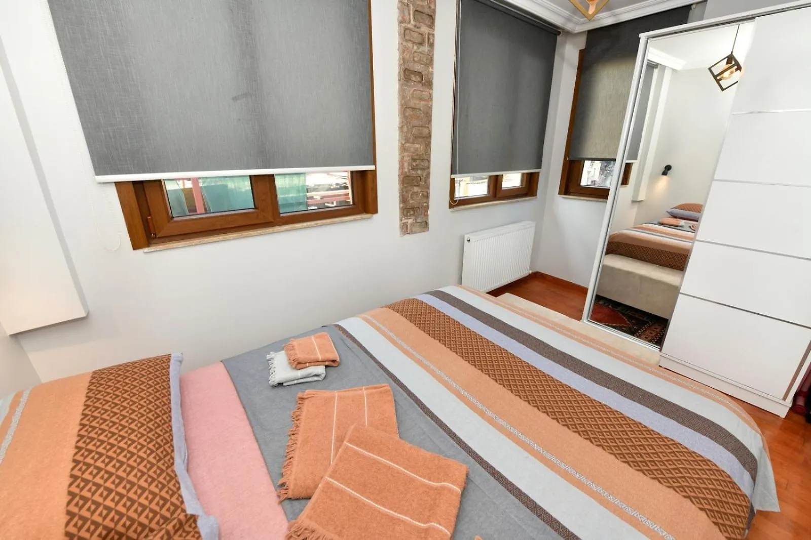 Taksim Private Terrace Close To Antique Store Galata Port Cihangir 伊斯坦布尔 公寓